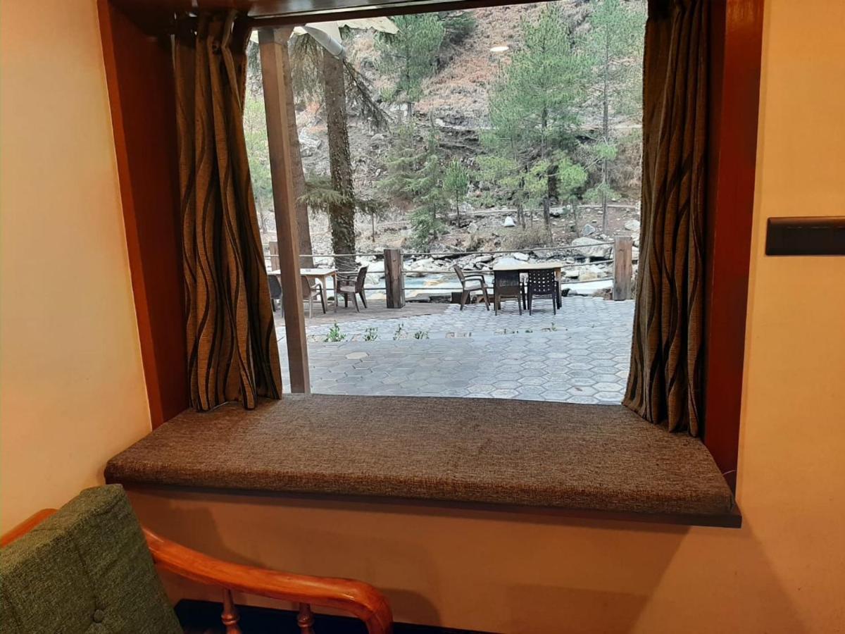 The Alpine Guest House Kasol Exterior photo